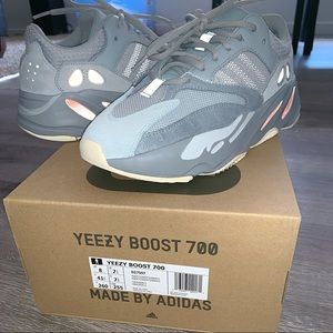 Yeezy boost 700 inertia